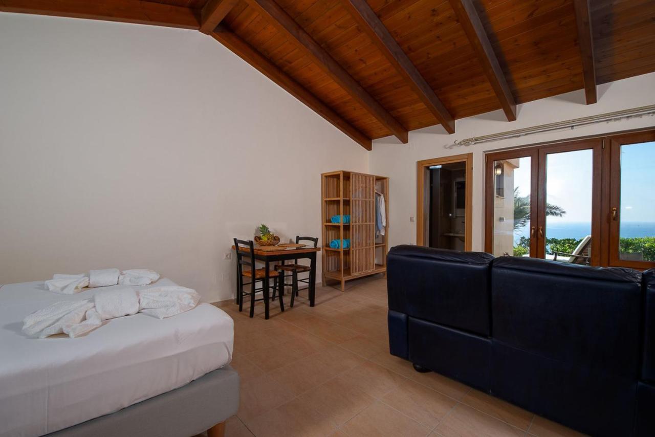 Vitamin Sea Luxury Villas Agia Pelagia Exterior foto